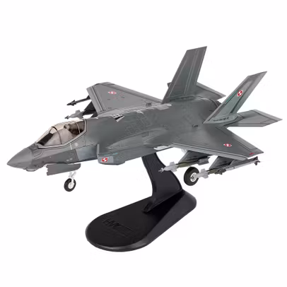 Macheta avion Lockheed F-35A Lightning II Polish Air Force MSOP 2019 1-72 Hobby Master