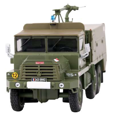 Macheta Berliet GBC 8KT Pompieri Militari 1:43 Verde - Magazine Models