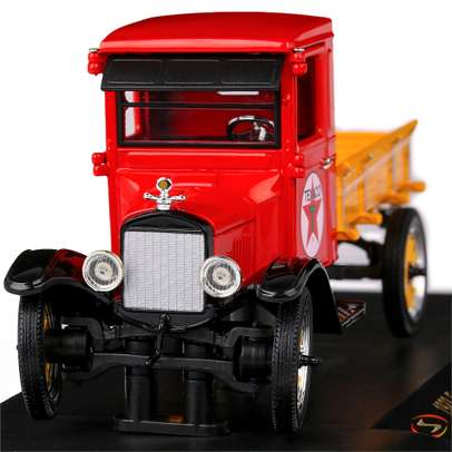Macheta camion Ford Model TT Pick-up 1923 scara 1:32 rosu Signature Models