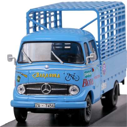 Macheta camion Mercedes-Benz L319 1963 scara 1:43 bleu