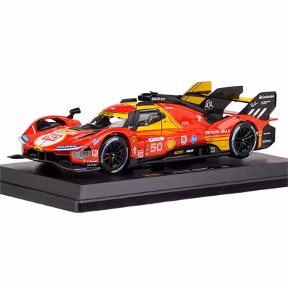Macheta Ferrari 499P No50 - 24h Le Mans 2024 - 1:43 Bburago - vedere 3/4 stanga fata pe postament