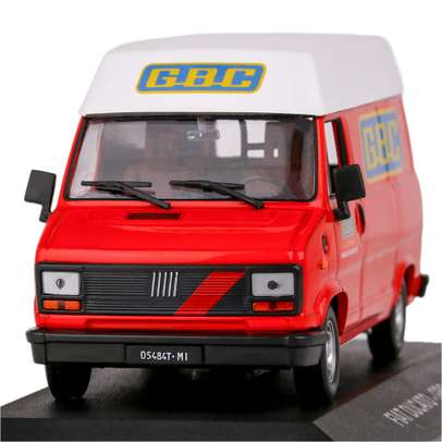 Macheta Fiat Ducato Van GBC Electronics 1983 Roșu Alb 1:43 Magazine Models