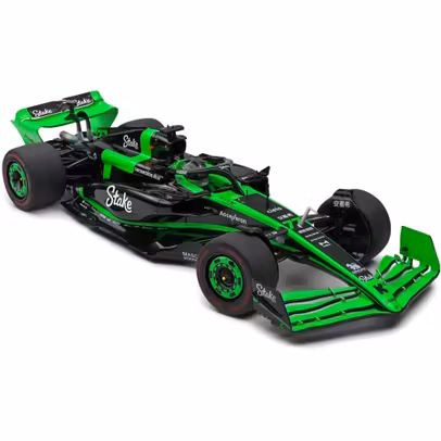 Macheta Sauber F1 Team C44 Bottas GP Japan Verde 1:18 Solido - vedere 3/4 dreapta fata