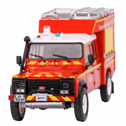 Macheta autospecială Pompieri Land Rover Defender 130 Pick-up – 1986 – scara 1:43 roșu