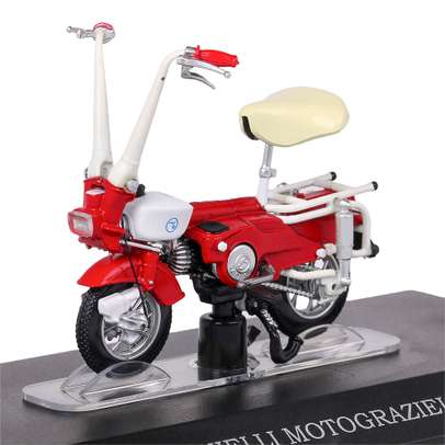 Macheta moto Carnielli Motograziella 50 1970 scara 1:18, rosu cu alb, Magazine models