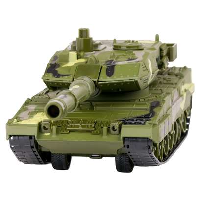 Macheta Tanc R-3 1:40 Camuflaj Verde - vedere din fata