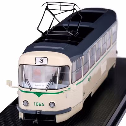 Macheta tramvai Tatra T4D Magdeburg 1984 scara 1:43 crem cu verde Premium ClassiXXs