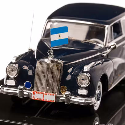 Mercedes 300d (W189) President Somoza1957, 1:43, IXO