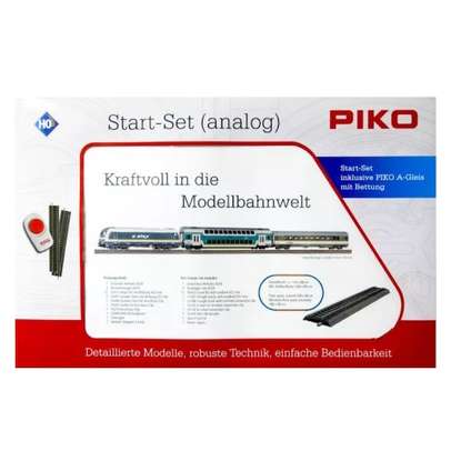 Set tren electric HO PIKO 57139 Hercules Alex cu 2 vagoane pasageri si sine cu terasament - ambalaj original

